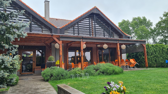 Pri Kaplnke - Gastronómia a pohostinstvo