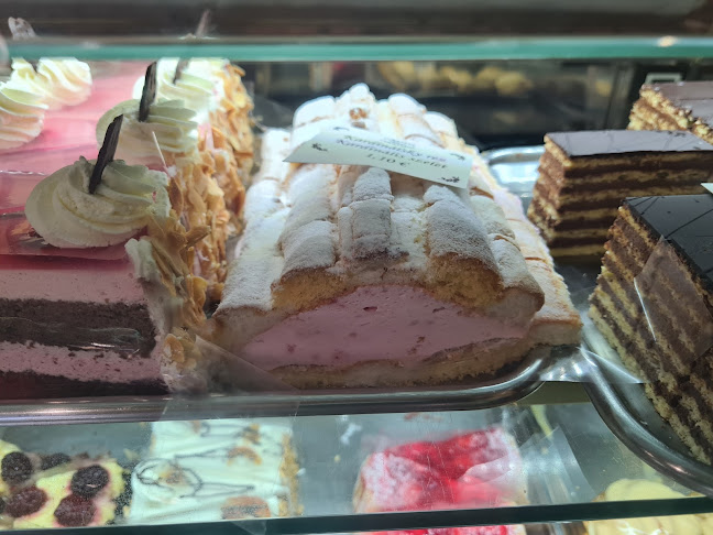 CUKRÁREŇ VENUS - Gastronómia a pohostinstvo