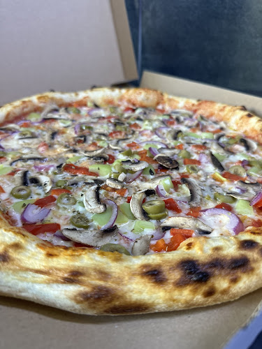 Opinii despre Pizza Kruhač în Rimavská Sobota - Gastronómia a pohostinstvo