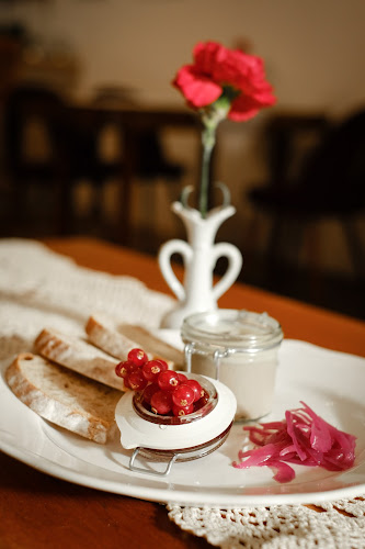 Comentarii opinii despre Babetta KGP