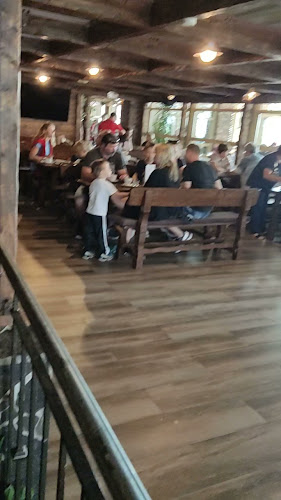 Opinii despre Country Saloon în Senec - Gastronómia a pohostinstvo