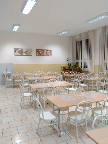 Školská jedáleň pri ZŠ