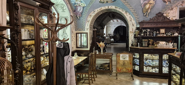 HISTORISCHE CONDITOREI CUKRAREN