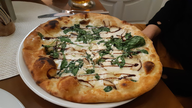 Opinii despre Reštaurácia Primavera în Bratislava - Gastronómia a pohostinstvo