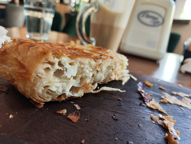 Comentarii opinii despre BAKERY & CAFFÉ ALLAKAJ