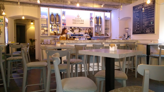Caffé Trieste - Gastronómia a pohostinstvo