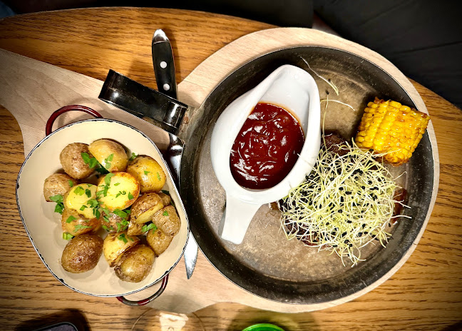 Plnofúz - Gastronómia a pohostinstvo