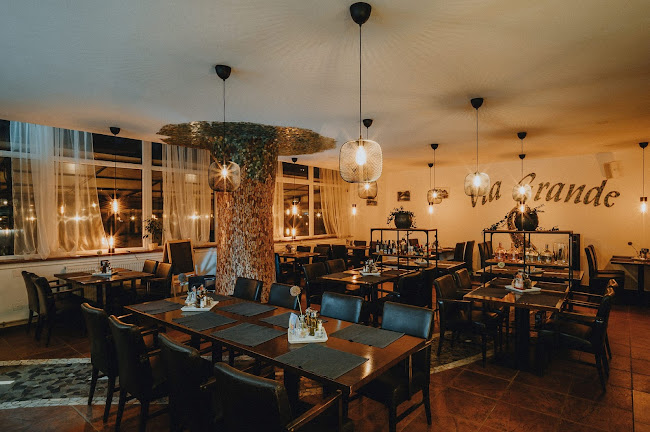 Pizzeria - Via Grande