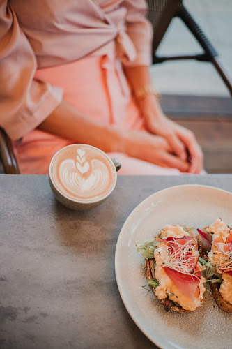 Comentarii opinii despre KESTA bistro