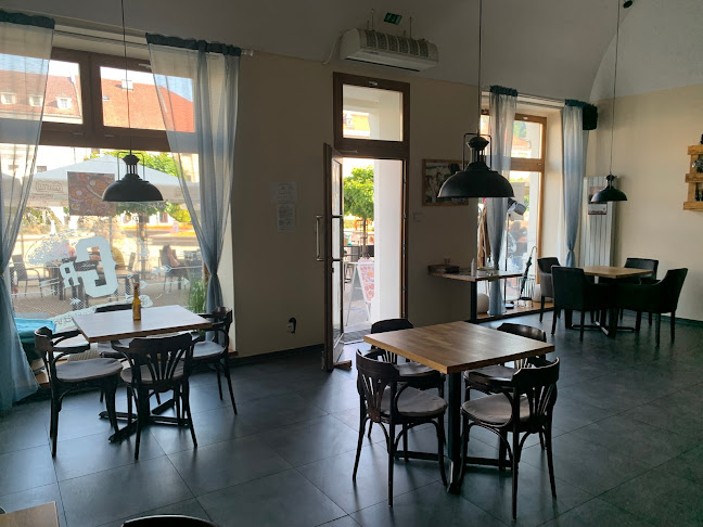 Opinii despre Regal Burger în Banská Bystrica - Gastronómia a pohostinstvo