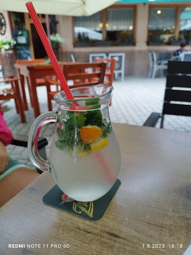 Hostinec Pod jablonkou - Gastronómia a pohostinstvo