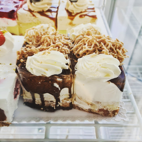 Opinii despre VELVET coffee&club în Pezinok - Gastronómia a pohostinstvo