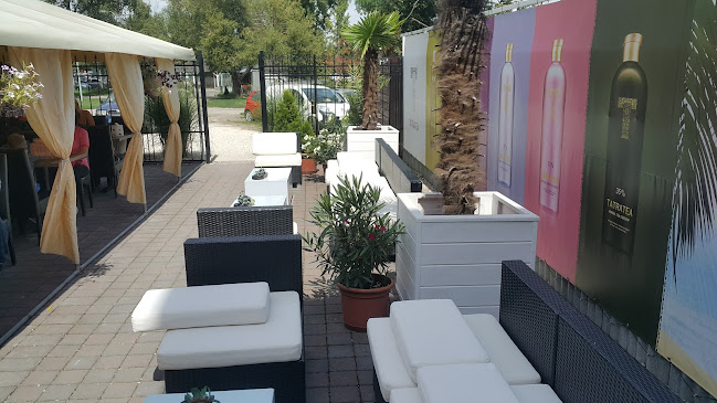 LAS PALMAS RESTAURANT