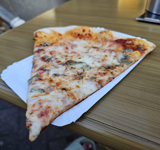 Opinii despre Pizza Trenčianske Teplice în Trenčianske Teplice - Gastronómia a pohostinstvo