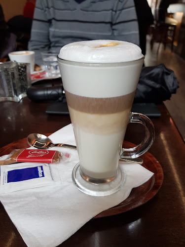 Mayor Café & Cocktail bar