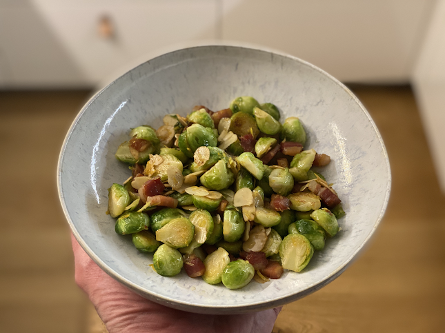 Jasovská 3038/3, 851 07 Petržalka, Slovensko