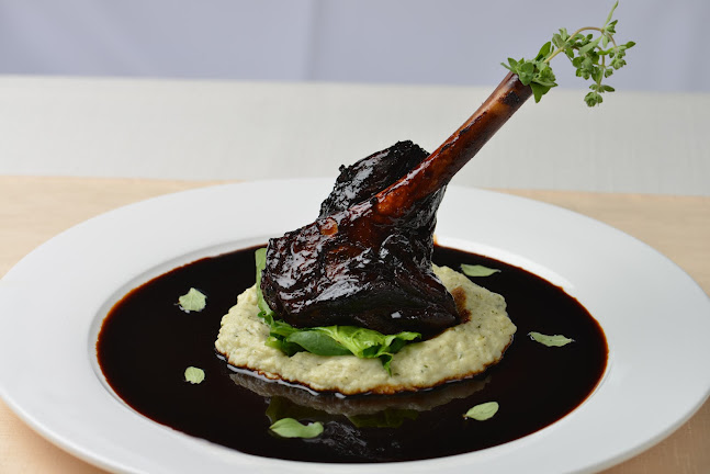 Opinii despre Restaurant Parlament în Staré Mesto - Gastronómia a pohostinstvo