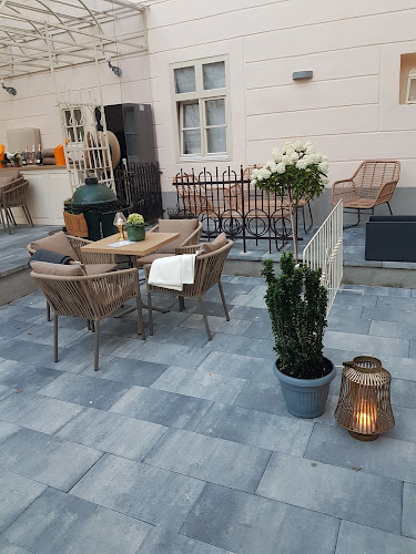 OPERA Prosecco Bar - Gastronómia a pohostinstvo