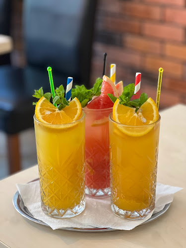 Cafe Trdlo, čerstvé ovocie v čokoláde - Žilina