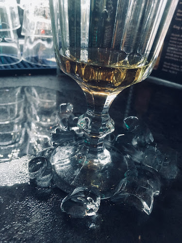 Opinii despre HPK (Hopkirk) Club în Bratislava - Gastronómia a pohostinstvo