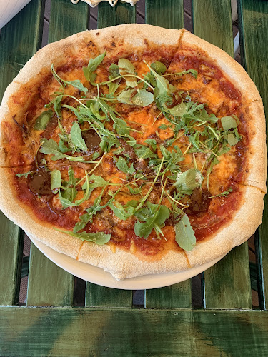 SOHO Pizza - Gastronómia a pohostinstvo