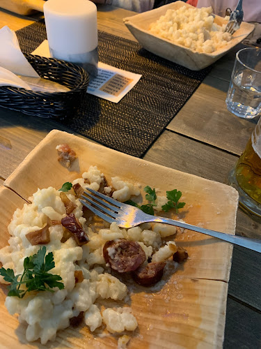 KOLIBA TRI STUDNIČKY u Tomášovcov - Gastronómia a pohostinstvo