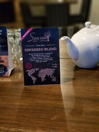 Comentarii opinii despre Season home cooking