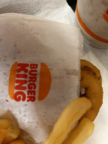 Opinii despre Burger King Prešov Eperia DT în Sekčov - Gastronómia a pohostinstvo