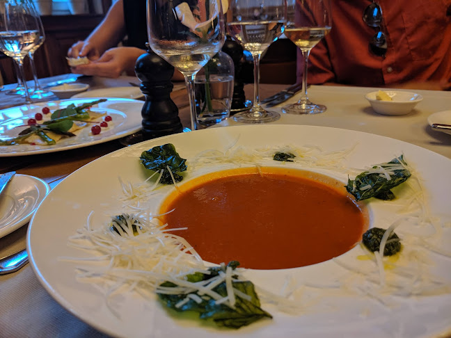 Opinii despre Houdini Restaurant în Bratislava - Gastronómia a pohostinstvo