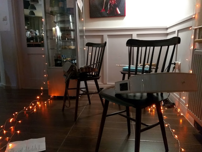 DRAK&FINCH Winebar Coffeeshop - Bratislava