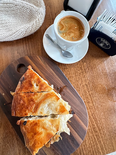 BAKERY & CAFFÉ ALLAKAJ - Gastronómia a pohostinstvo