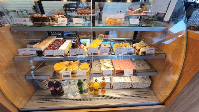 Comentarii opinii despre Cornus Café