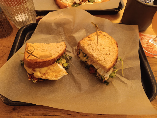 Davaj Het - Bystrický lokál - Banská Bystrica