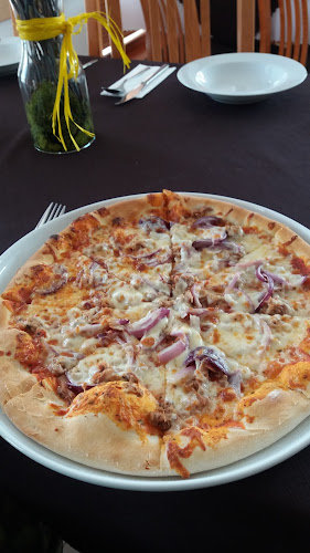 Opinii despre Reštaurácia Kamenec în Zákamenné - Gastronómia a pohostinstvo