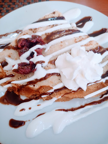 Bistro vo vestibule ŽST Petržalka - Gastronómia a pohostinstvo