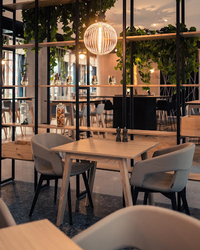 Opinii despre TakeOff restaurant&coffee în Bratislava - Gastronómia a pohostinstvo