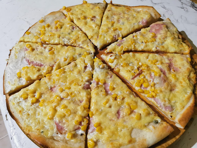 Pizza Tuti - Gastronómia a pohostinstvo
