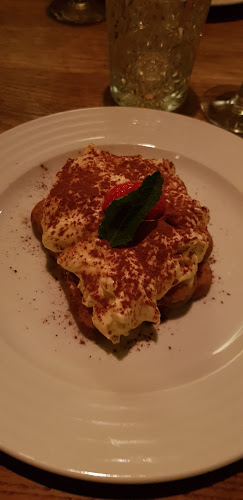 Opinii despre Al Faro Ristorante în Staré Mesto - Gastronómia a pohostinstvo