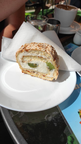 Lavande kaviareň a cukráreň - Gastronómia a pohostinstvo