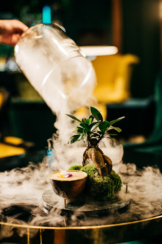 Mirror Bar - Bratislava