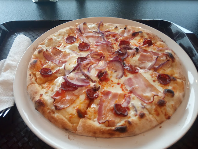 Pizza33 - Nové Zámky - Gastronómia a pohostinstvo