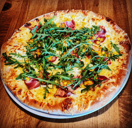 Opinii despre Pizza Zvolen Corino în Zvolen - Gastronómia a pohostinstvo