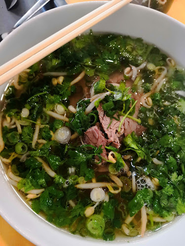 Comentarii opinii despre NhàBè Martin