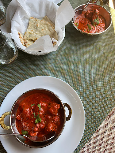 Nivara Indian Restaurant - Gastronómia a pohostinstvo