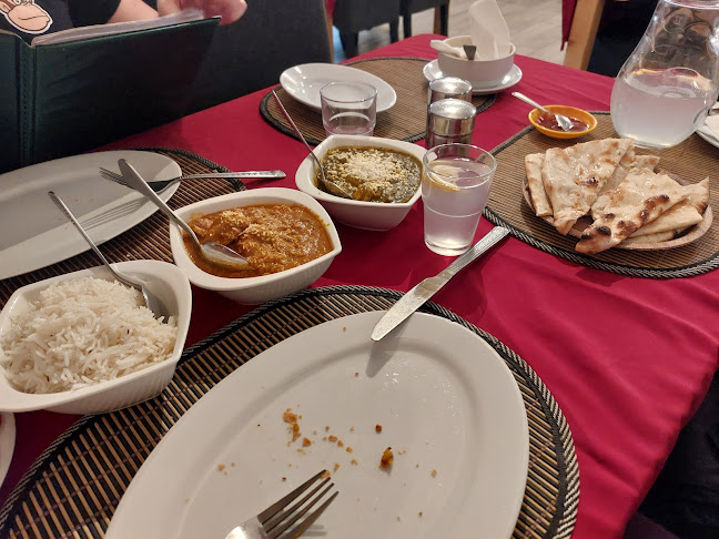 Comentarii opinii despre Royal Kashmir Restaurant