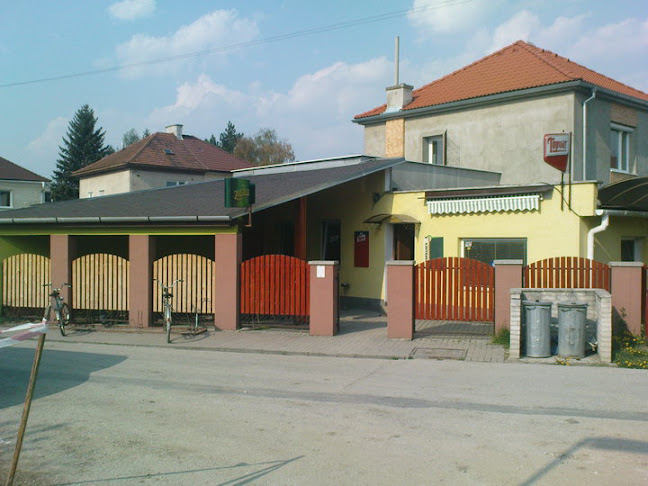 Bistro Fekete