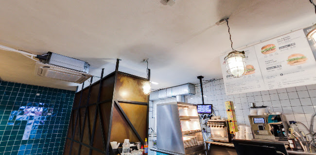 QUINSBORO - Bratislava