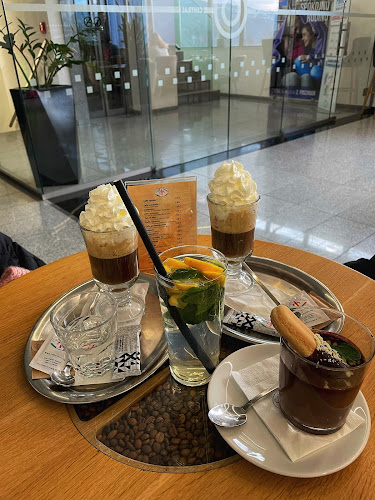 Comentarii opinii despre Caffe Trieste