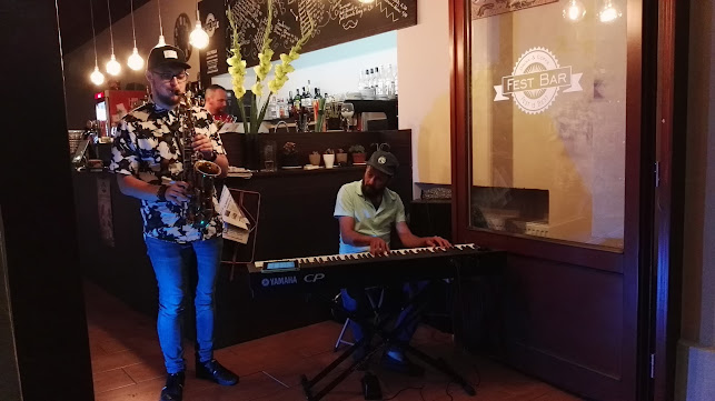 Comentarii opinii despre FEST Bar Košice