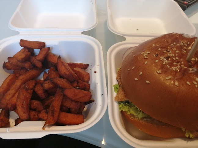 Comentarii opinii despre Loco Burgers & Sandwiches